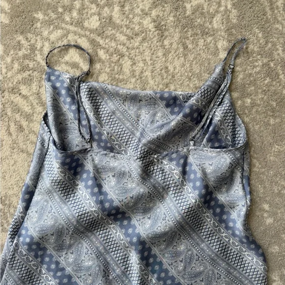 “Somewhere in LA” asymmetrical midi dress - Size M - Picture 4 of 6